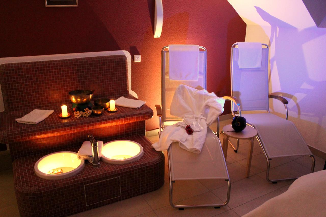 Landhotel Loenskrug Hellental Zewnętrze zdjęcie